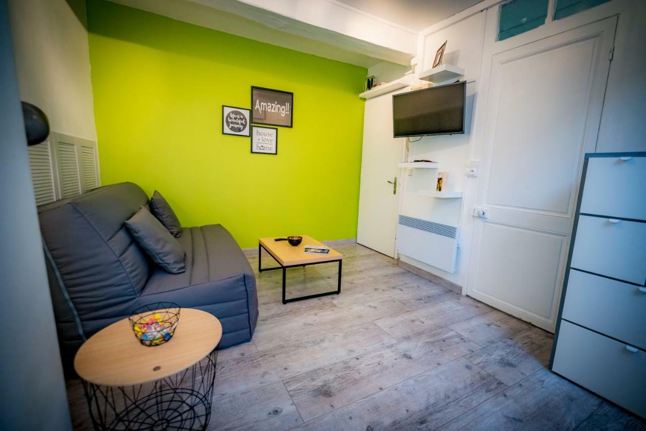Appartement Hyper Centre Avec Wifi Troyes Bagian luar foto